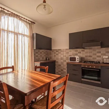 Poloturisticoumbria Del Maestrale *